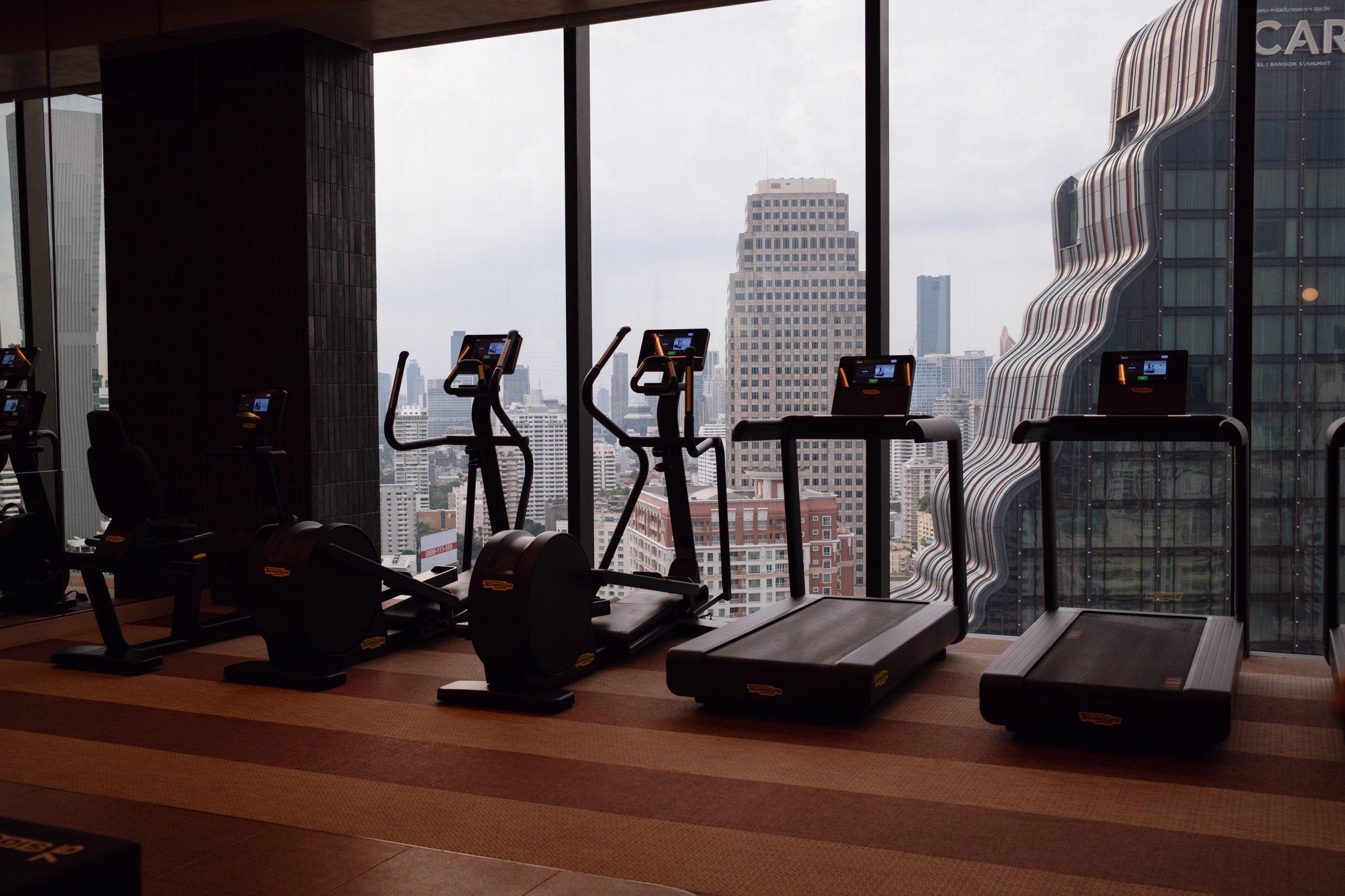 KROMO Bangkok gym with city view
